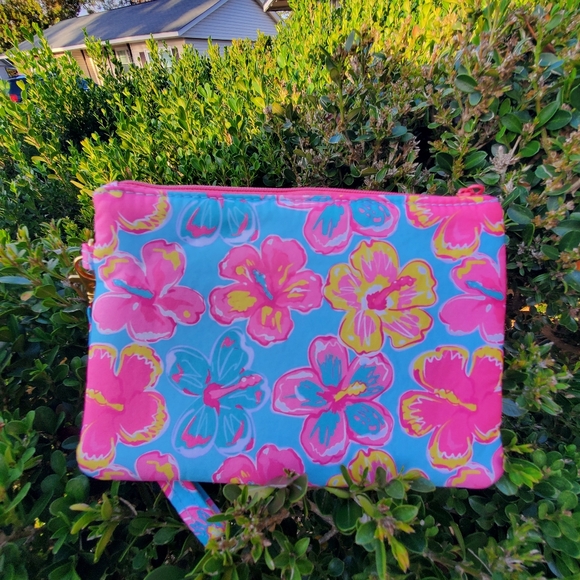 Simply Southern Phone Wristlet case - Picture 3 of 4